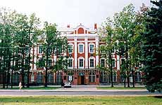 Университет