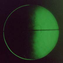 Нож в фокусе крайней зоны