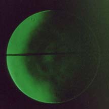 Нож в фокусе центральной зоны