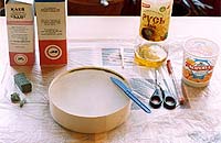 Заготовка с бумажным  бортиком. Фаска замазывается пластилином.